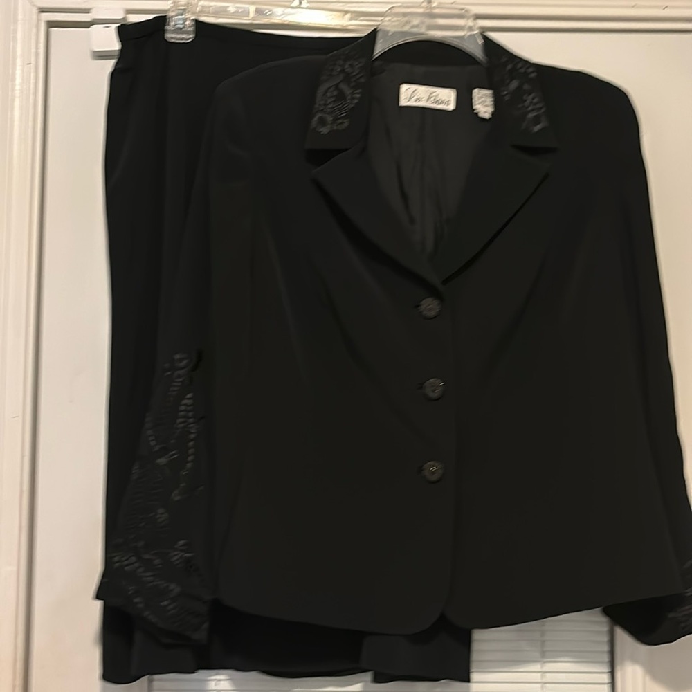 Gorgeous, Gorgeous Black Liz Elana Suit